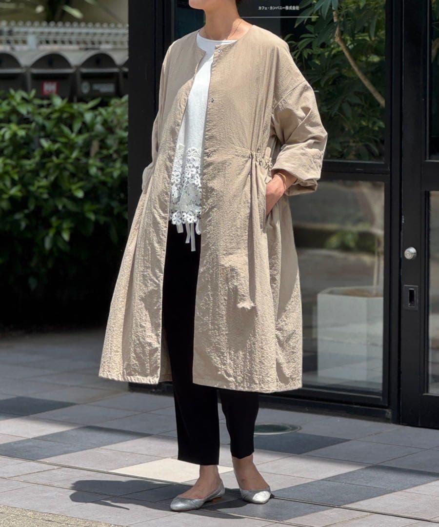 新品　BEARDSLEYバルーン袖フレアーコート　ベージュ ウエスト調整可能