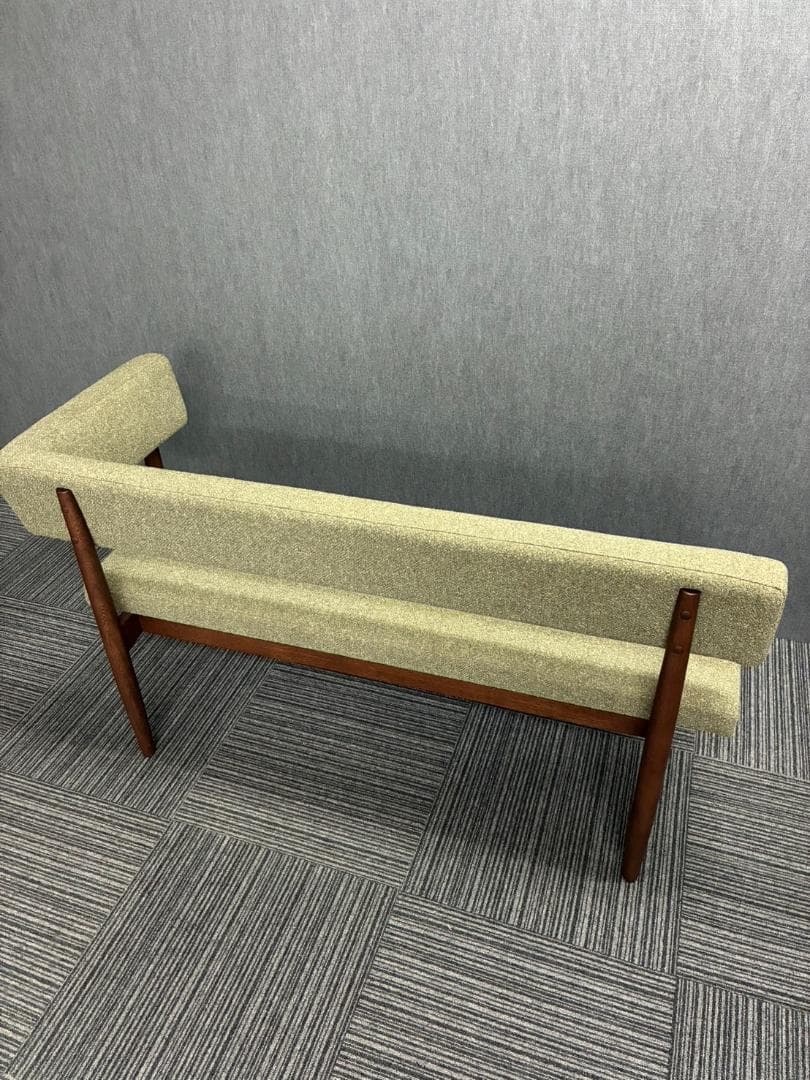 ハ*リ様 【送料込】unico suk アームレスト ベンチソファ グリーン