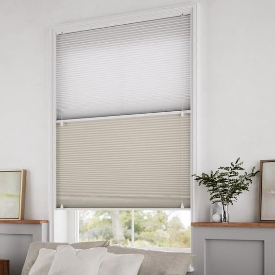 未使用　ハニカムシェード　グレージュ　130.5×87.5