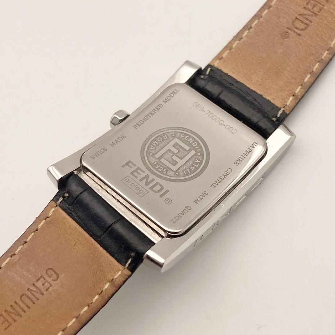 【稼働品】FENDI スクエア クォーツ 腕時計 069-7000G-002