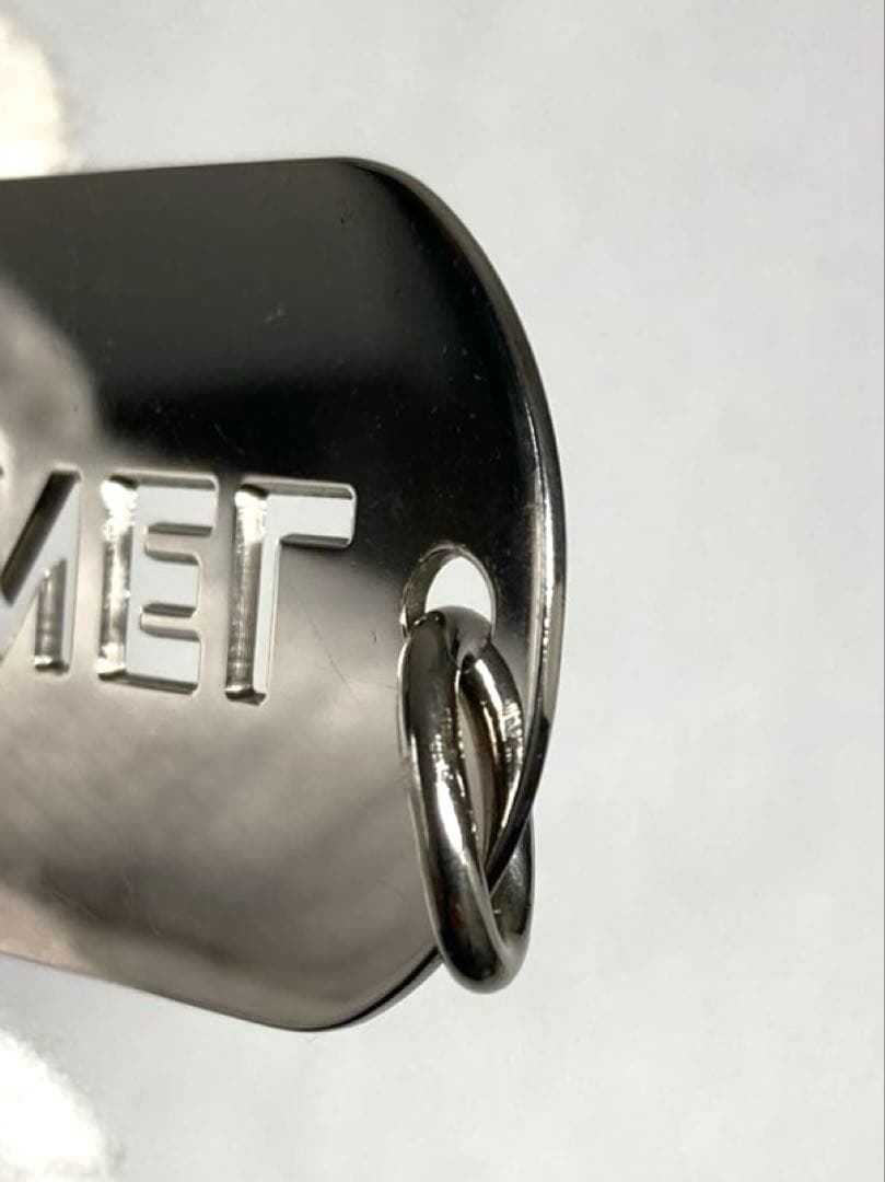 CHANEL シャネル　ロゴプレート　キーホルダー　チャーム