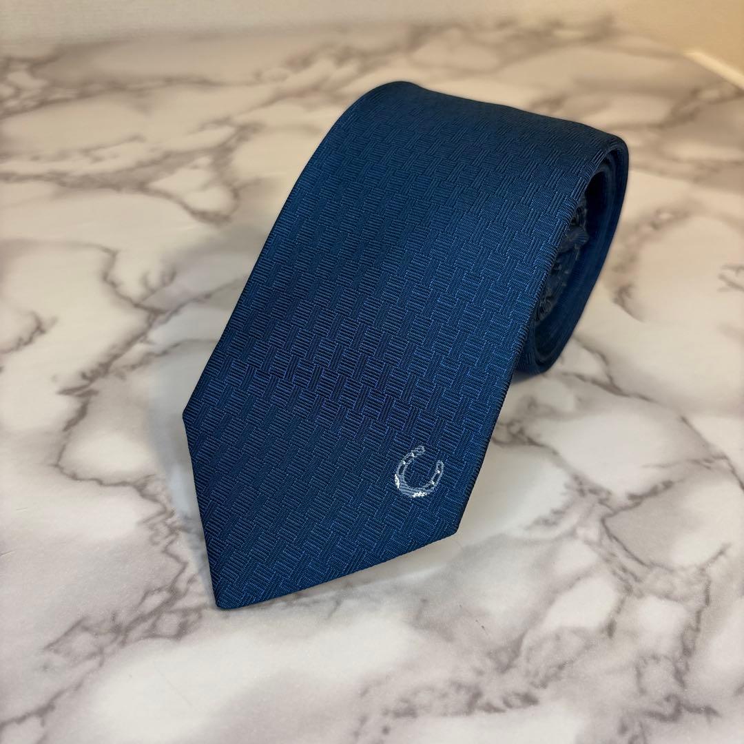 【極美品✨】HERMES ネクタイ　ファソネ　馬蹄　H柄　ネイビー　紺色　刺繍