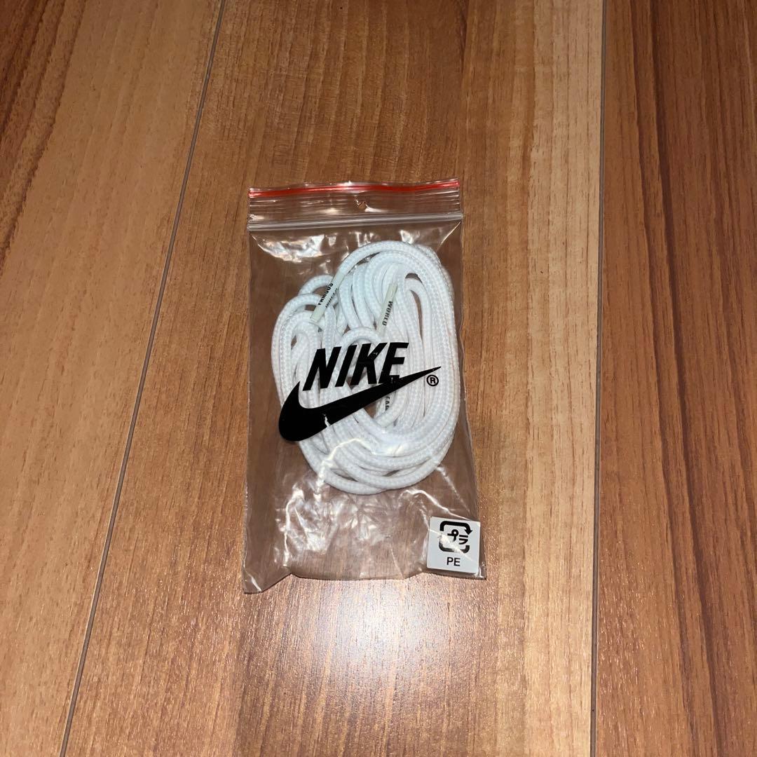Supreme NIKE ナイキ エア モア アップテンポ