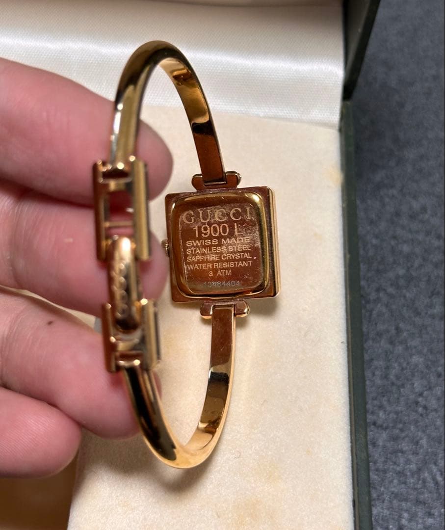 動作品GUCCI バングルウォッチ1900L アナログ クウォーツ ゴールド