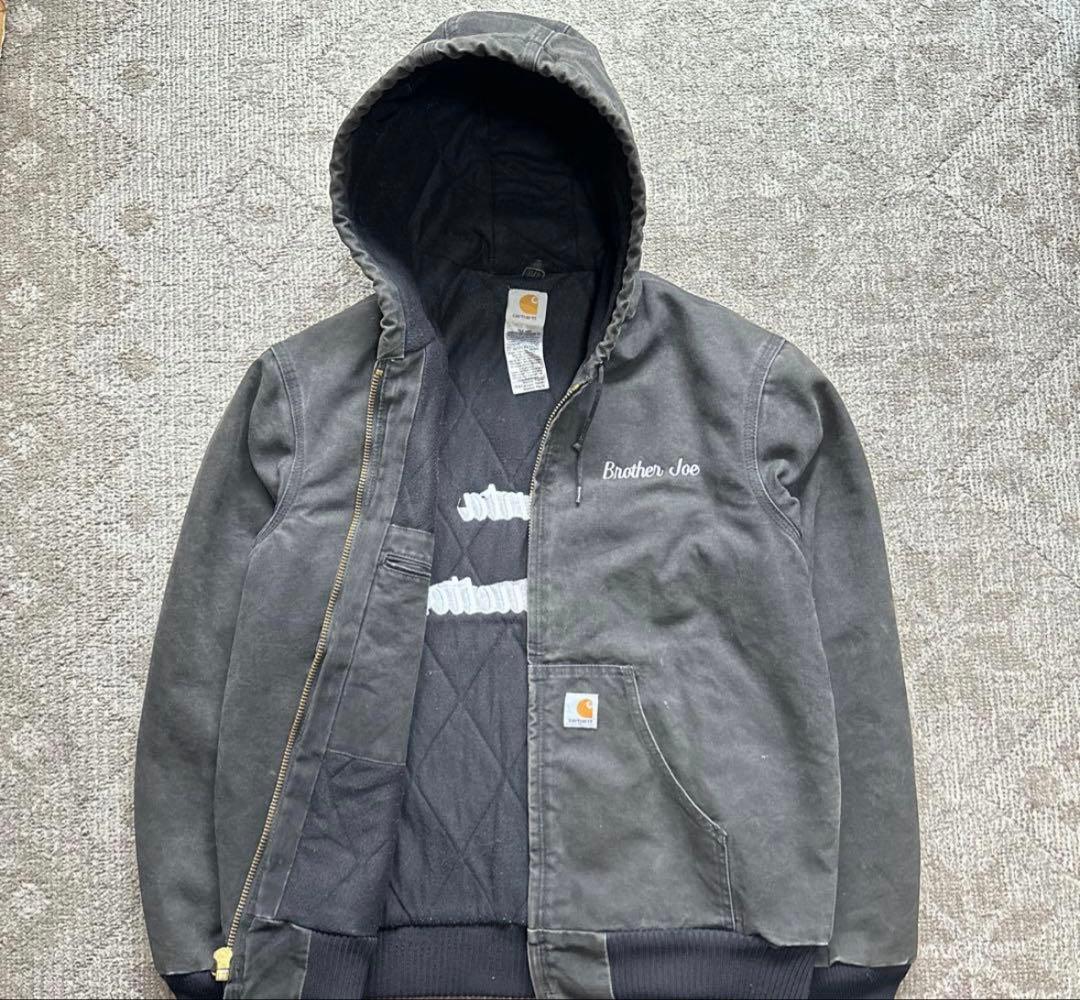 y*1様 【USA製】carhartt アクティブジャケット 墨黒