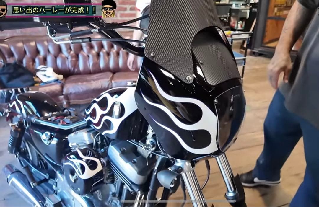 U*U様 ハーレー純正デタッチャブルクウォーターフェアリング　ビビットブラック