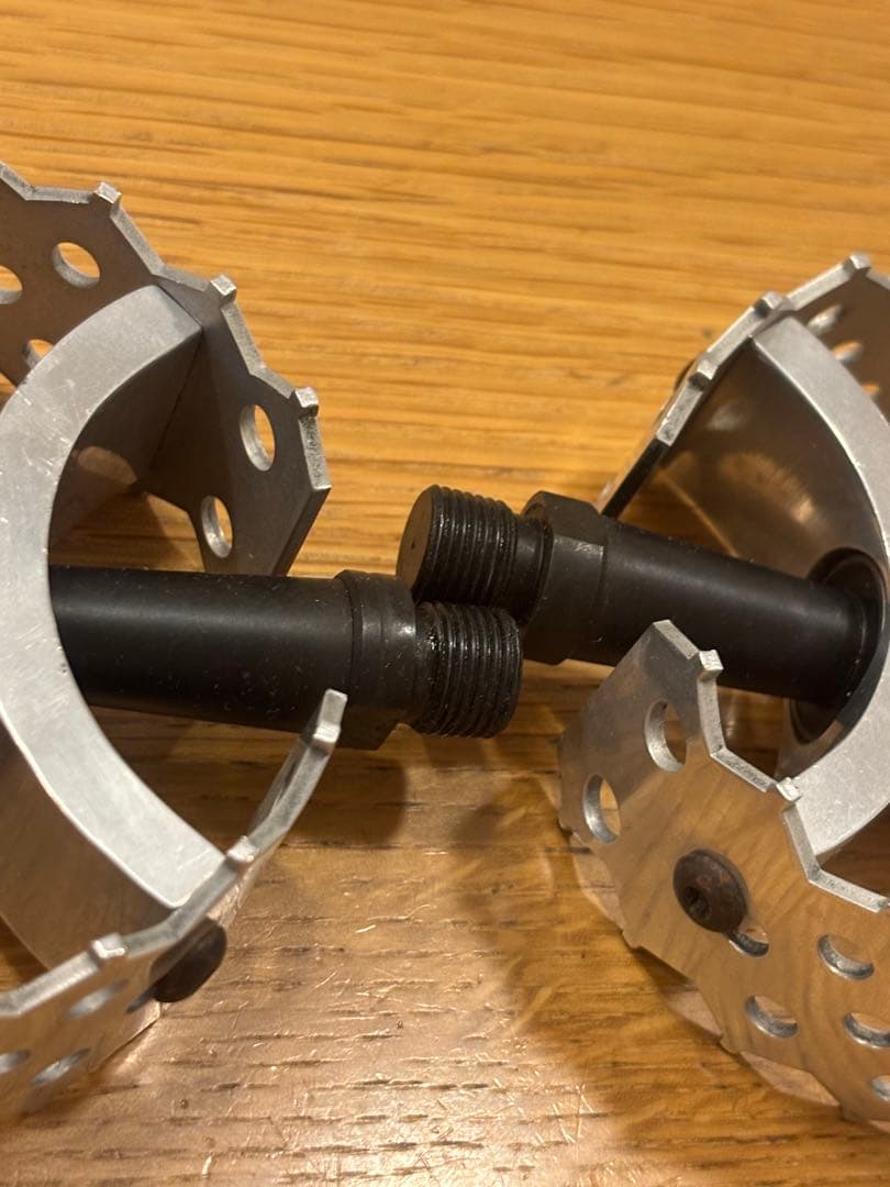 CRUPI PRO ROUND PEDAL クルッピ　ラウンド　ペダル