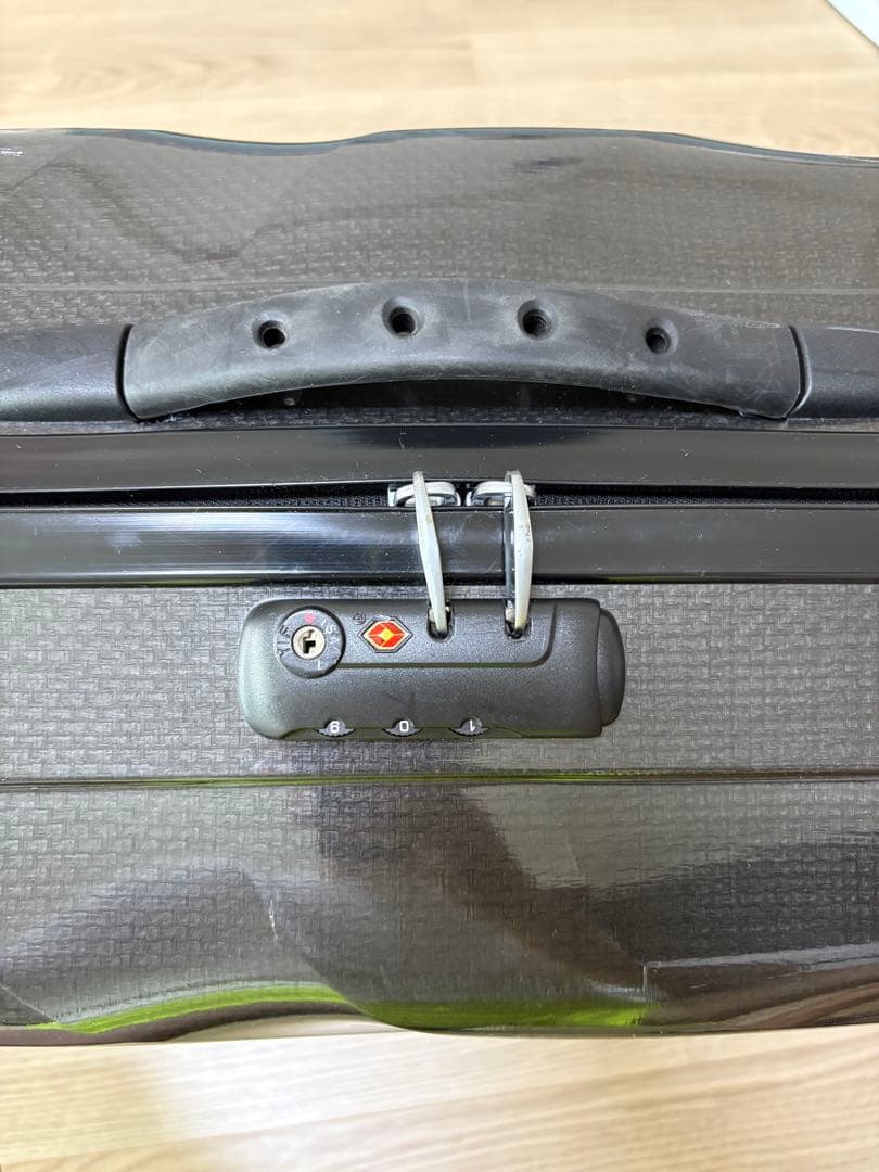 【3連休限定価格】Samsoniteコスモライト68l ブラック キャリーケース