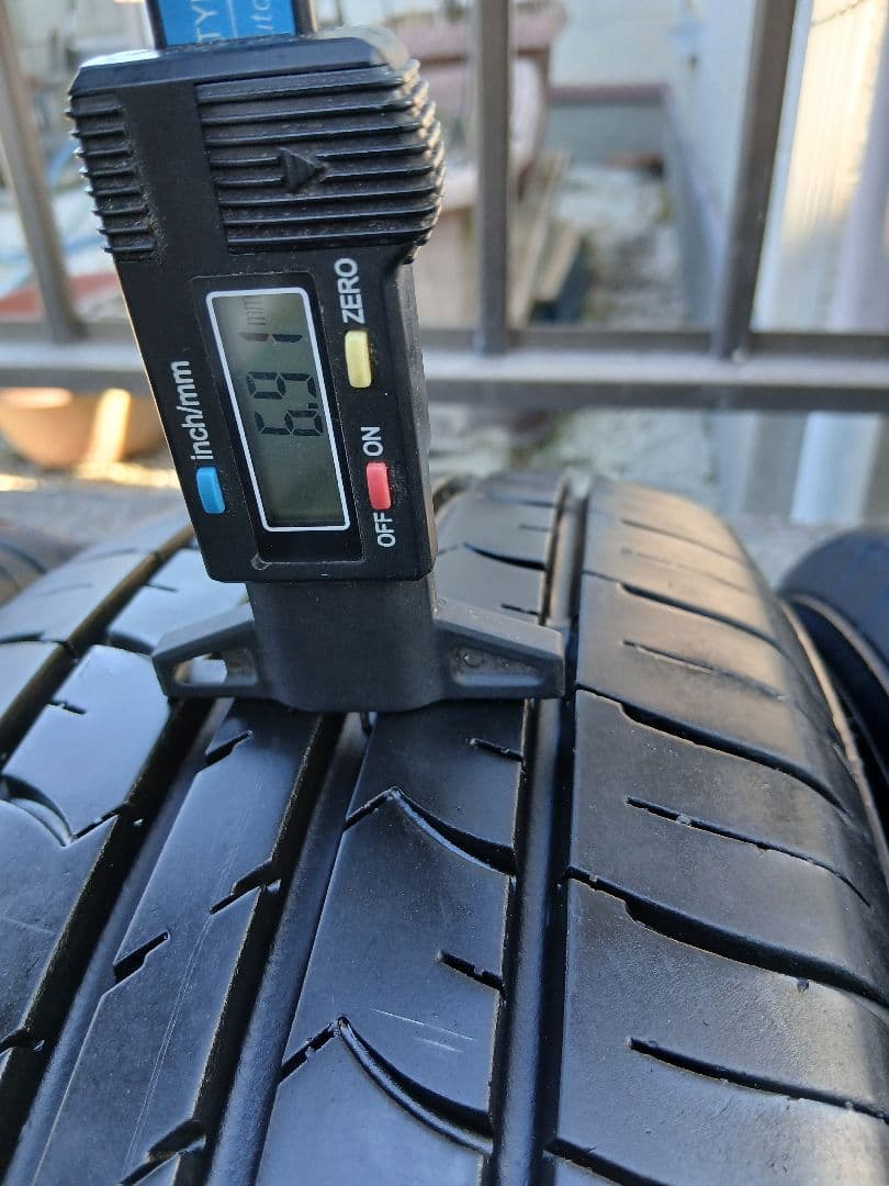 ①GOOD YEAR Efficient grip 195/65R15　2本