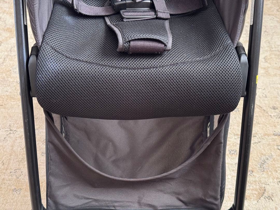 アップリカ／マジカルエアークッションAC／グレー