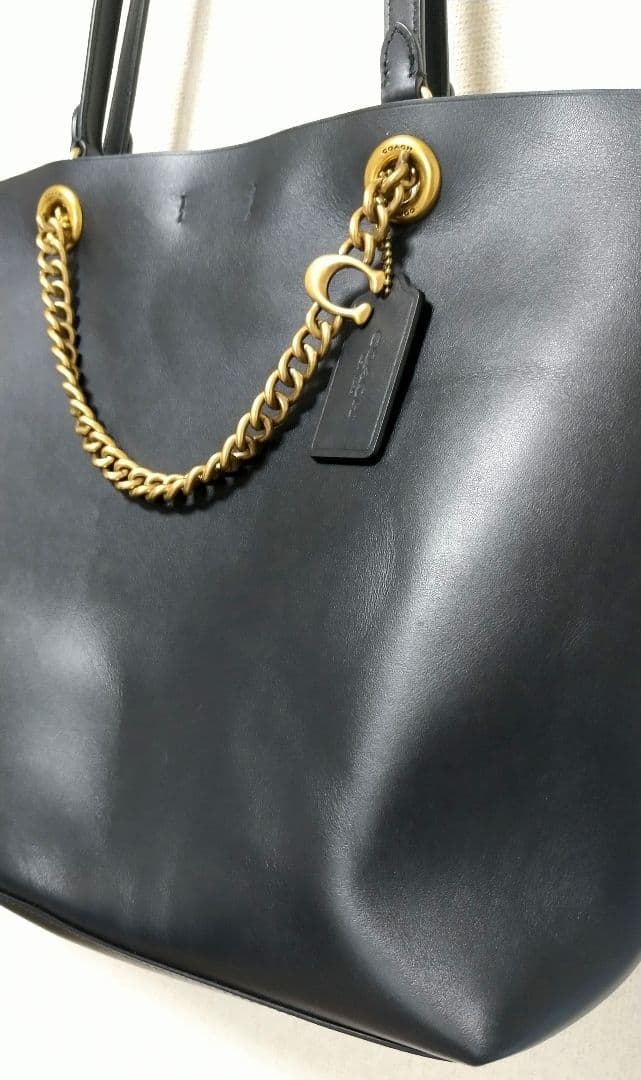 か*り様 COACH ブラックレザートートバッグ ゴールドチェーン付 2way