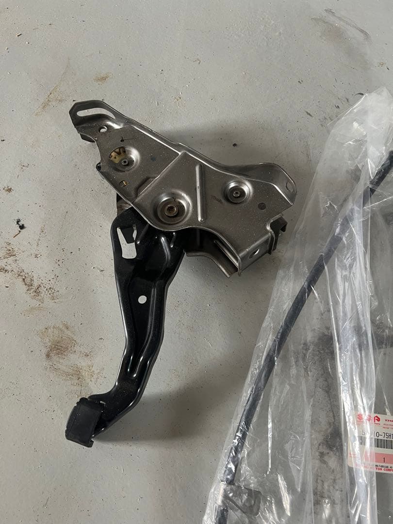 ラパン　HE21S サイドブレーキ　フットペダル