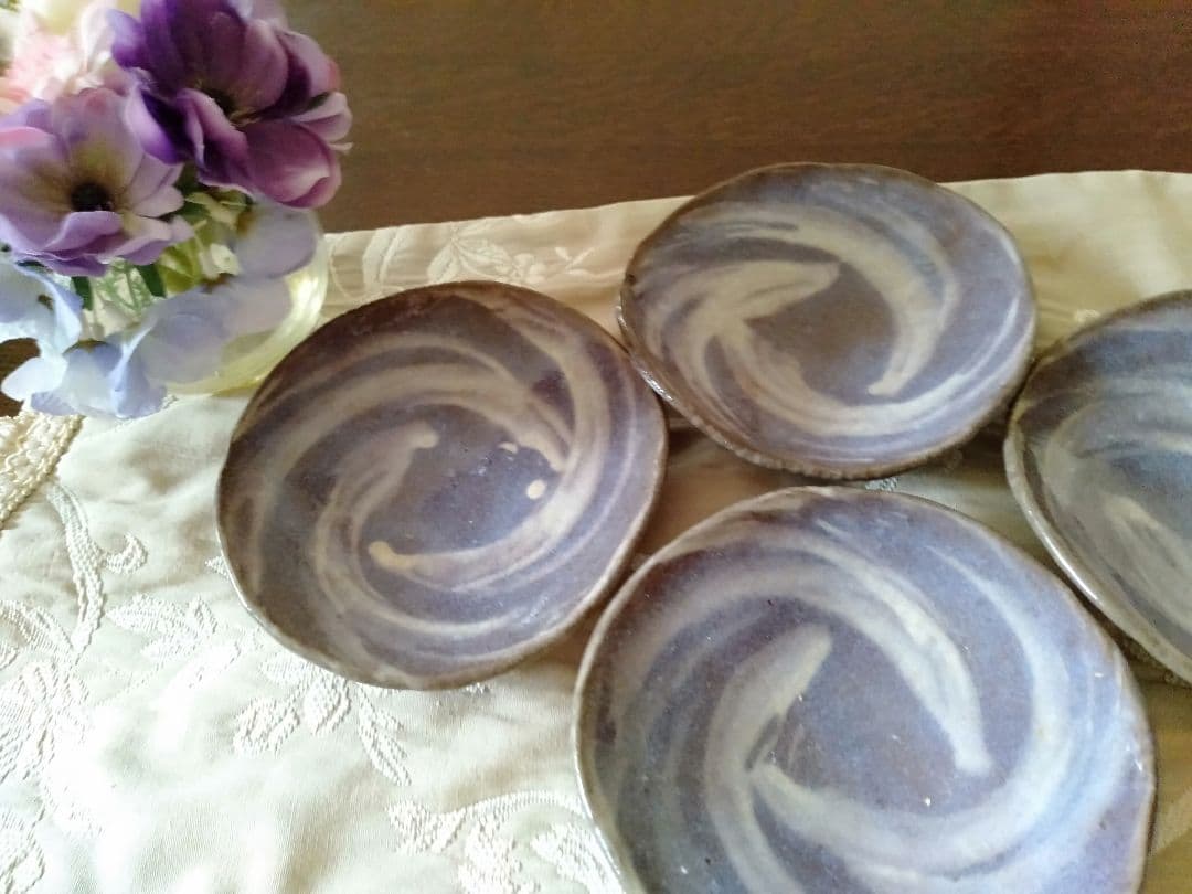 確認用　手びねりの皿