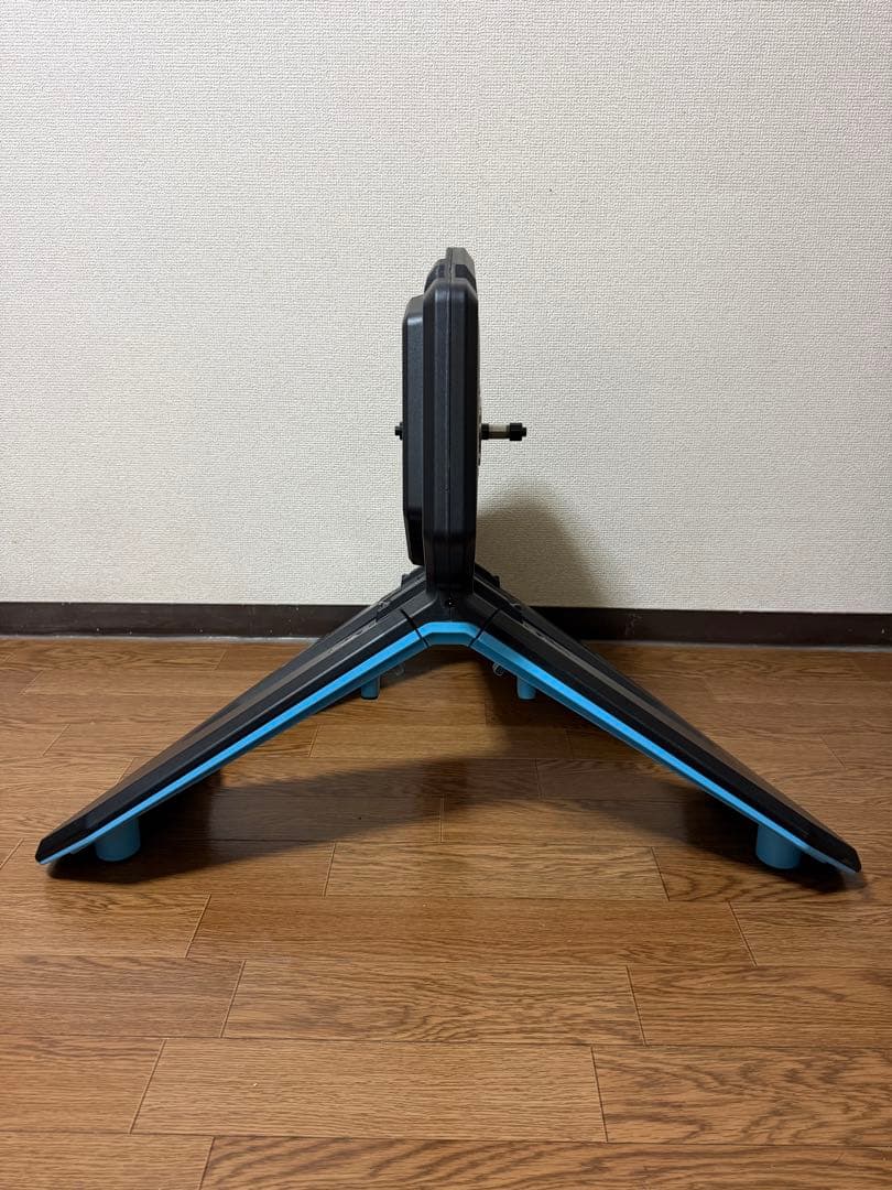 Tacx NEO2 SMARTトレーナー