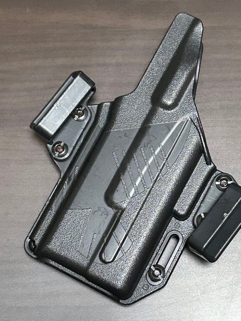 実物 RAVEN ホルスター GLOCK19 & SUREFIRE XC1 用