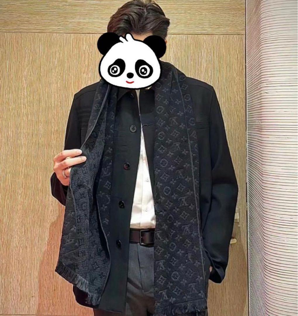 2026年新品箱紙袋付❗️LVロゴマフラー✨ヴィトンマフラー❗️ヴィトン　マフラー