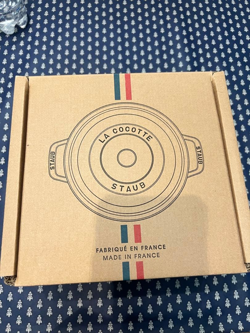 STAUB LA COCOTTE 16cm 鍋　新品