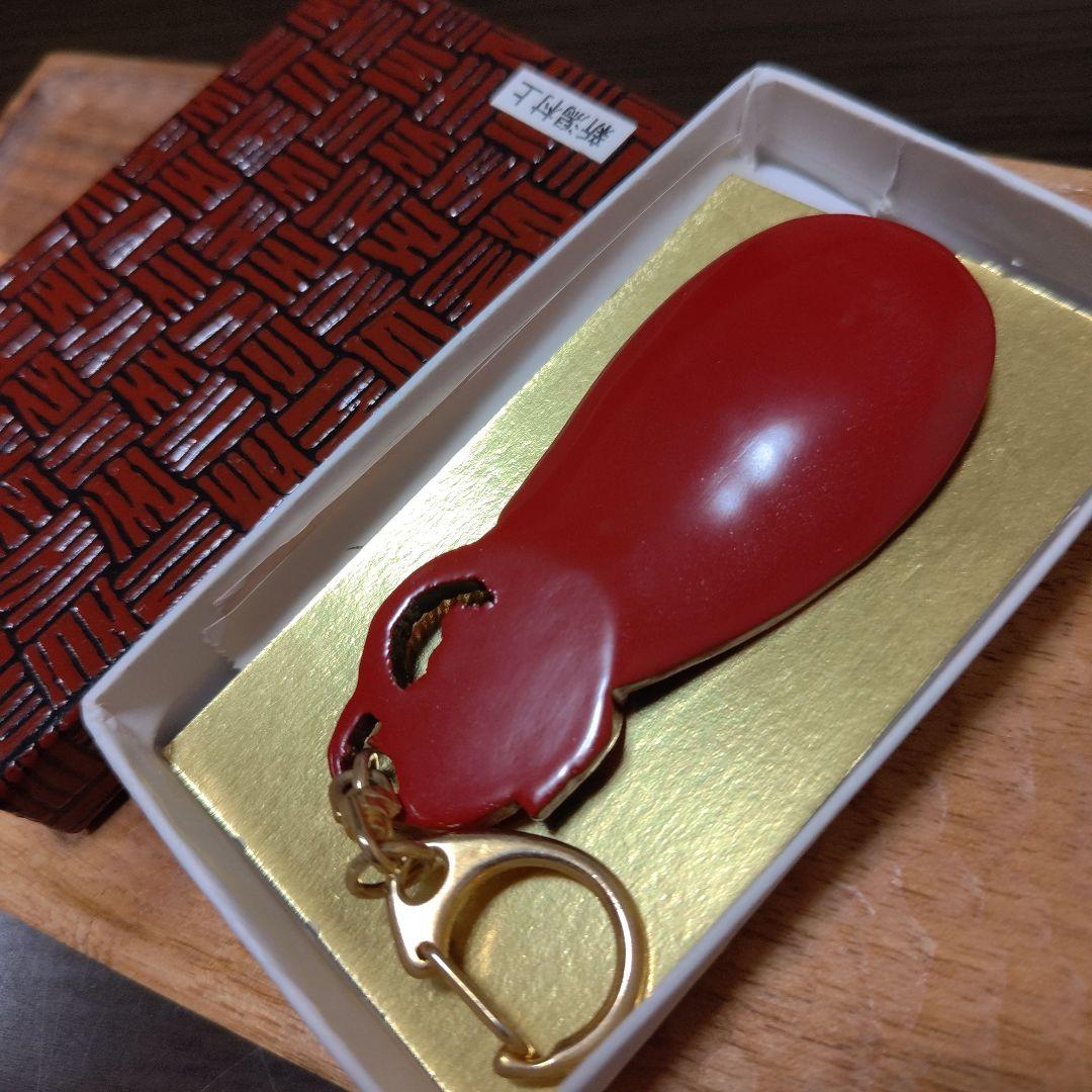 宝物新潟県村上市匠の手づくりアート工芸品村上堆朱般若彫刻靴べらキーホルダー朱塗り