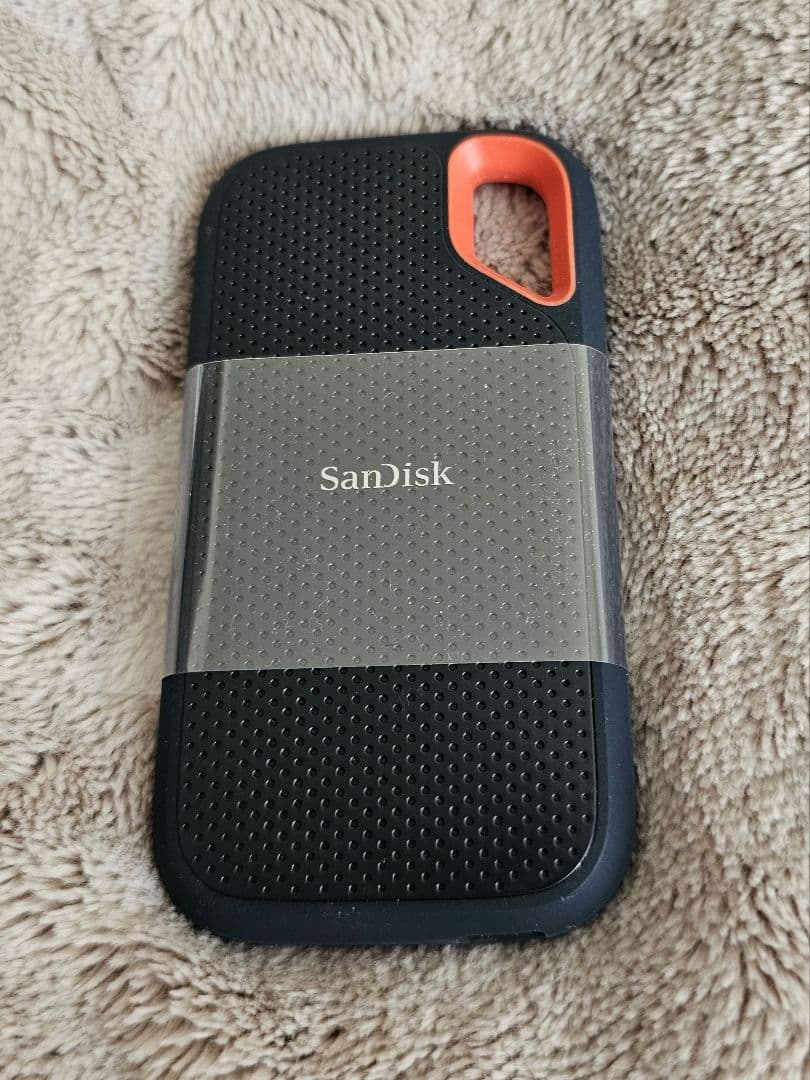 外付けハードディスク・ドライブ SanDisk Extreme Portable SSD 1TB