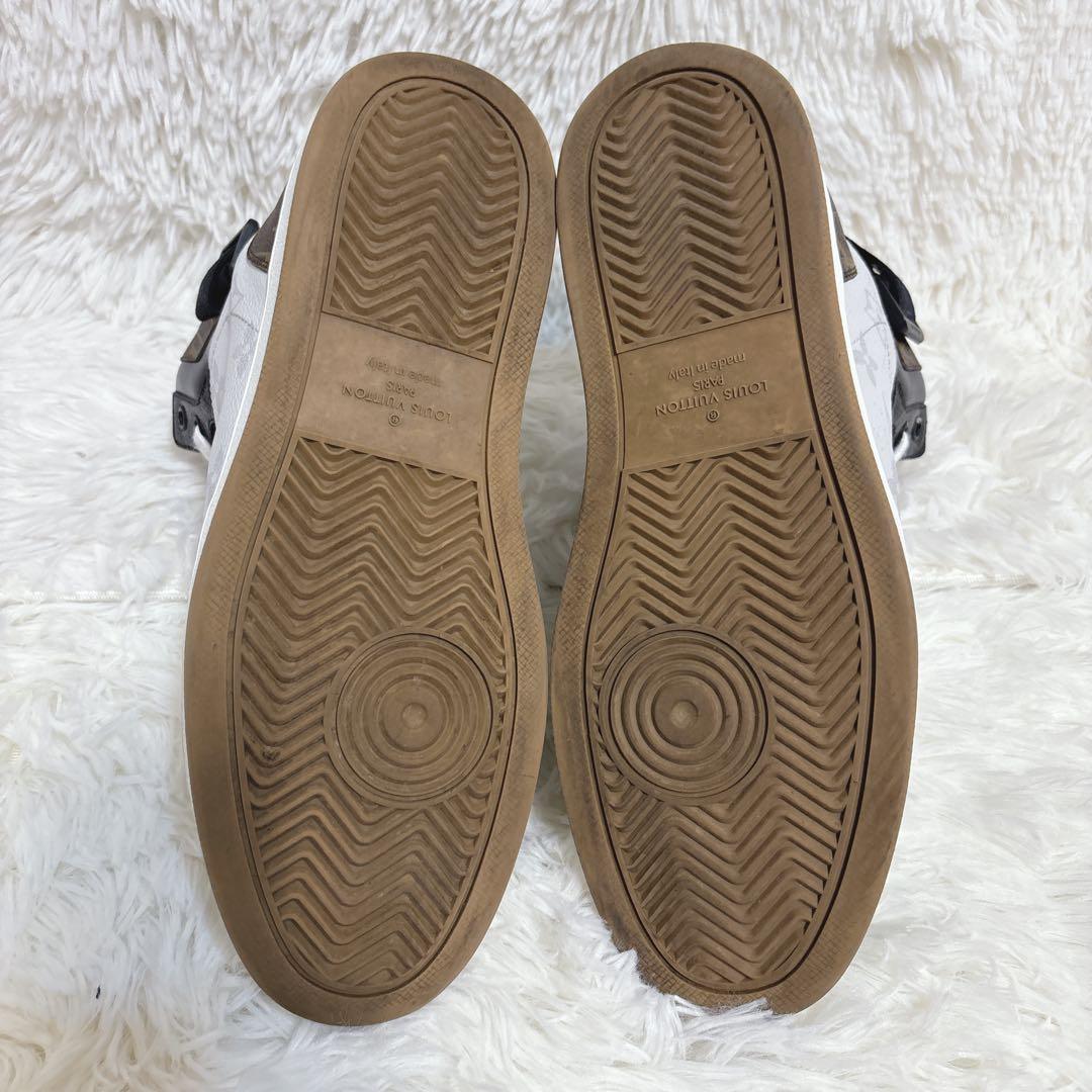 LOUIS VUITTON　MIDカット スニーカー　リヴォリライン