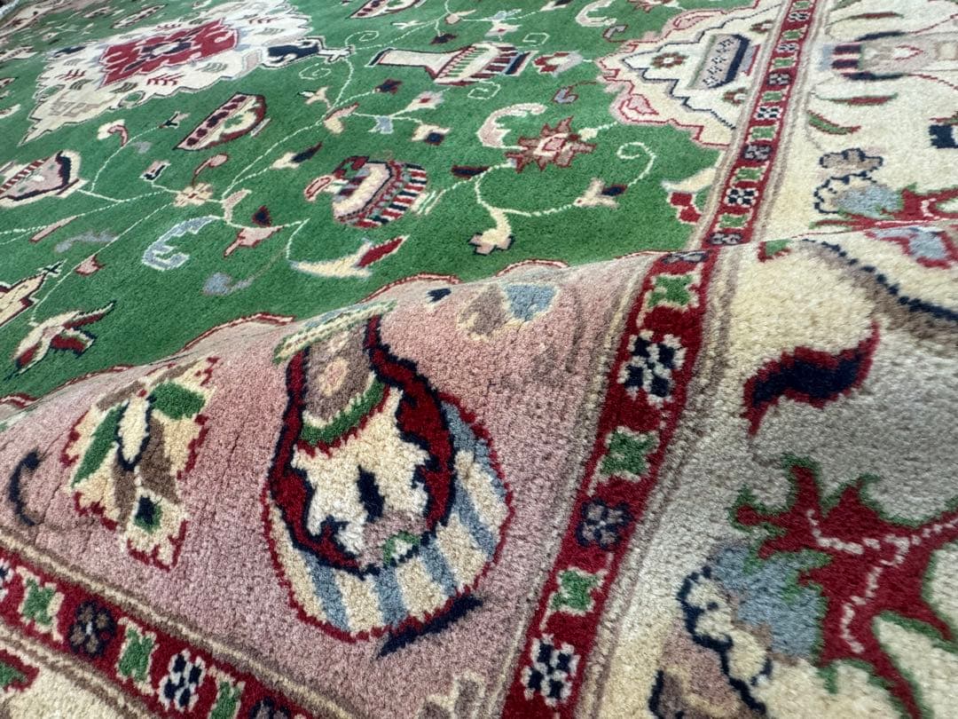 高級 ペルシャ 手織り ラグ