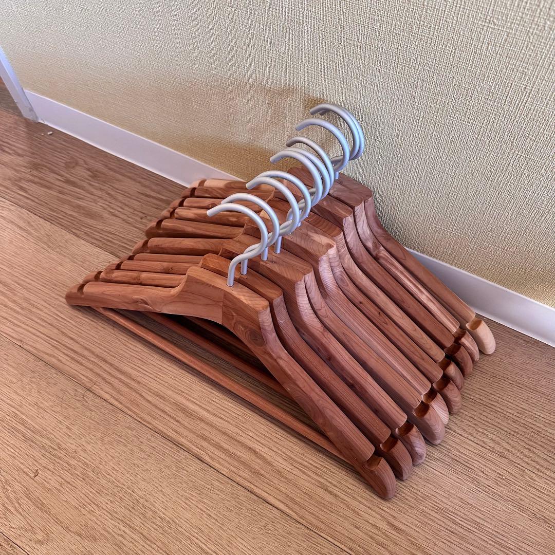 無印良品　ハンガー　レッドシダー　10本