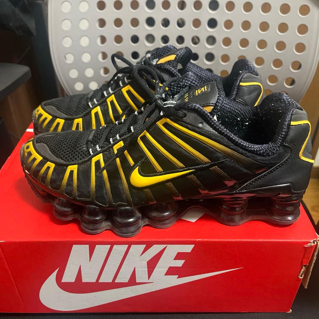 靴 nike shoxtl 27