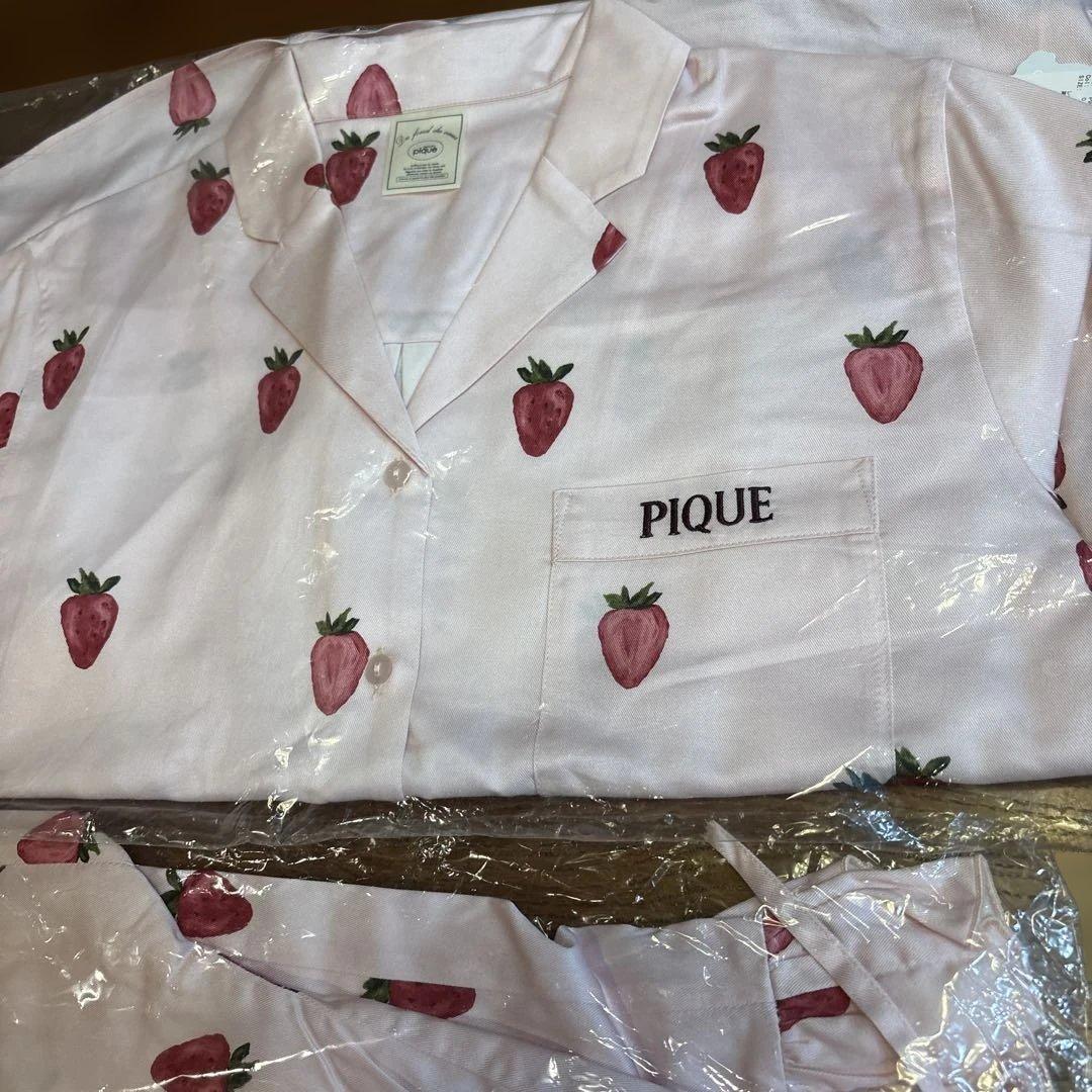 ジェラートピケ　ストロベリー柄　ツイルシャツ　パンツ　上下セット