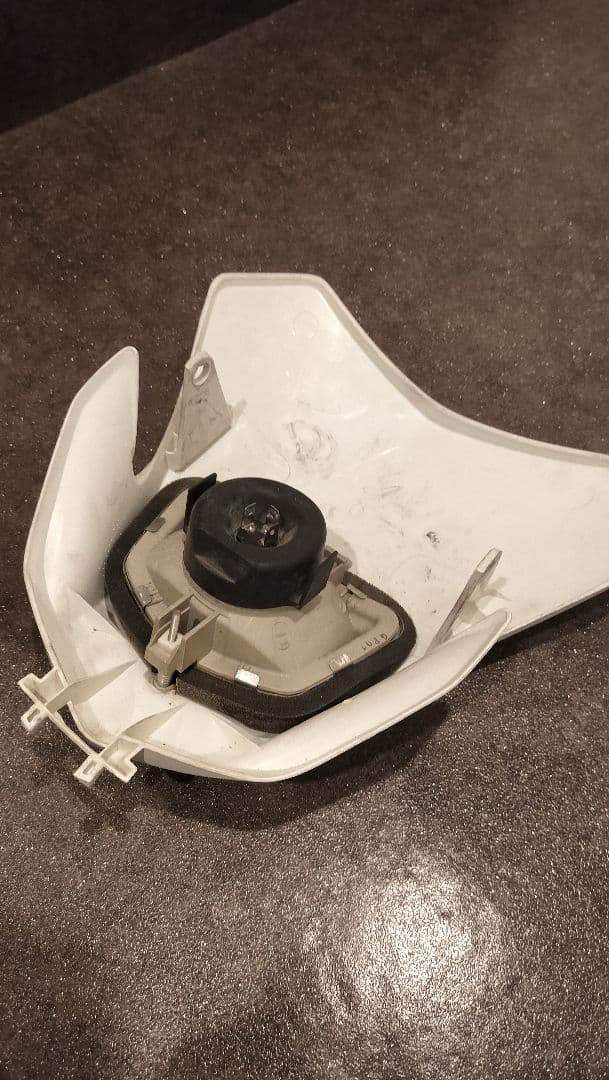 XR250 ヘッドライト　サイドカバー