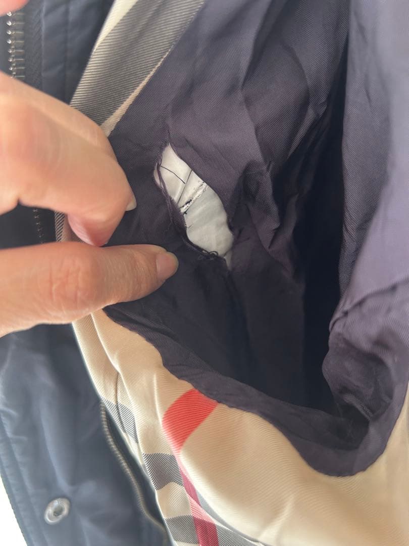 バーバリーダウンコート　ベルト欠損　取り外し可のフード付き　レディースM 紺