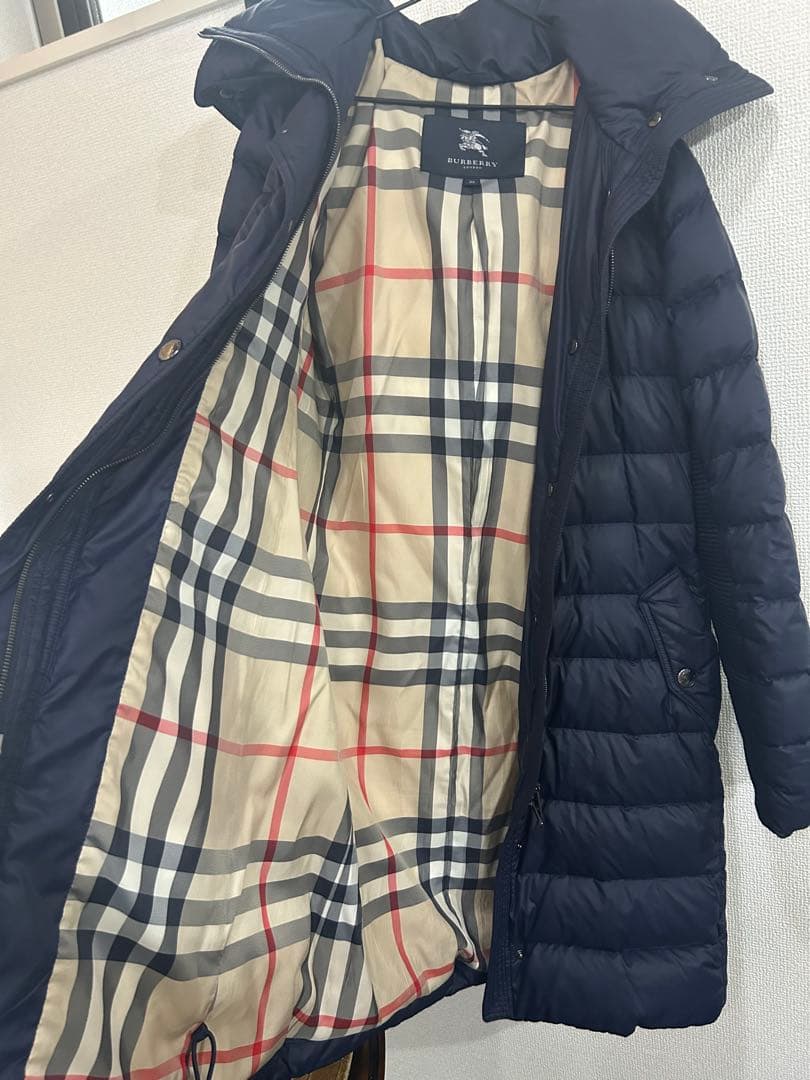 バーバリーダウンコート　ベルト欠損　取り外し可のフード付き　レディースM 紺