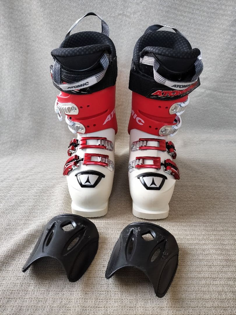 Atomic スキーブーツ 赤/白