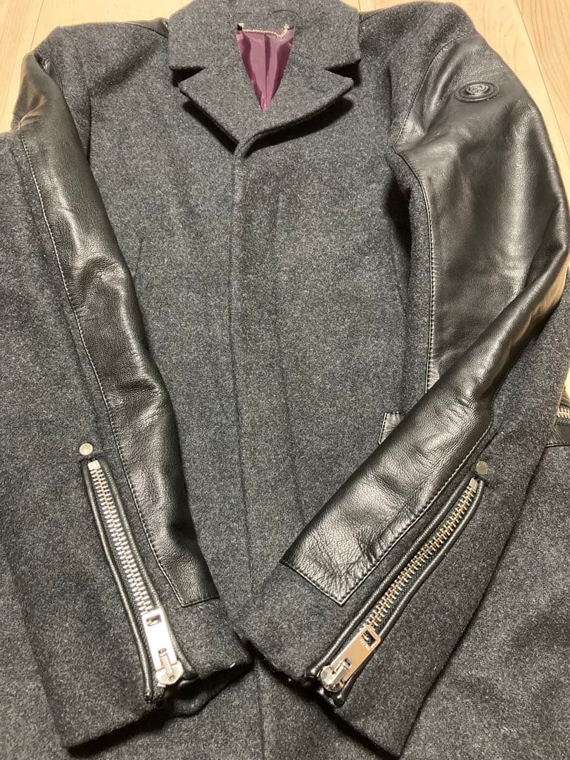 DIESEL ディーゼル　袖レザー切り替えウールコート