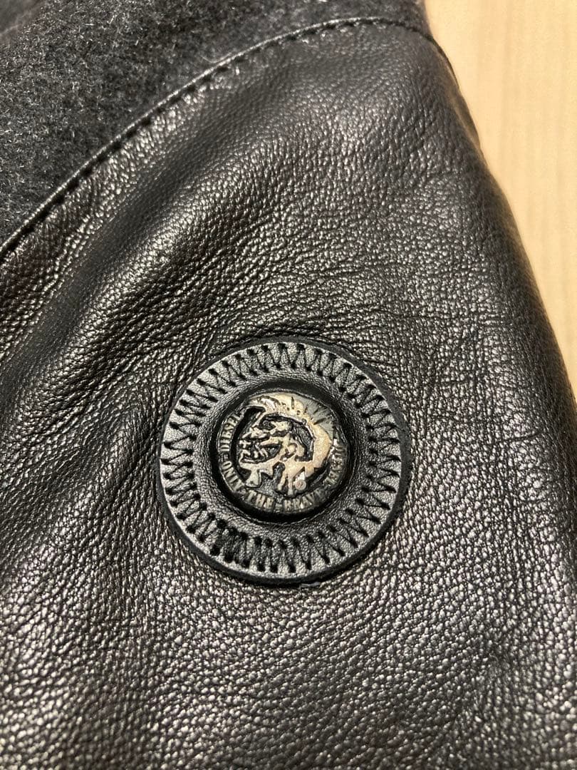 DIESEL ディーゼル　袖レザー切り替えウールコート