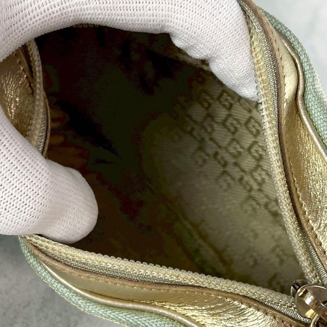 激レア✨ グッチ アクセサリーポーチ キャンバス