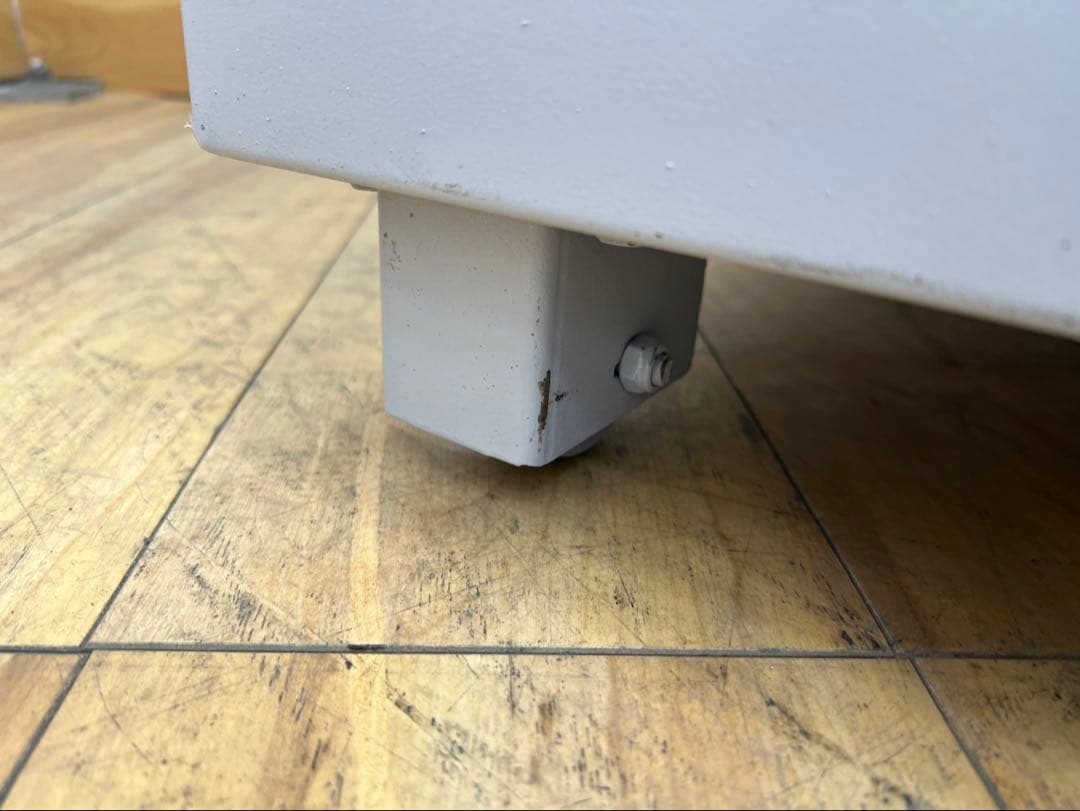 窝*头様 SK323☆ダイヤセーフ☆耐火金庫☆ETS130☆業務用☆24年☆テン