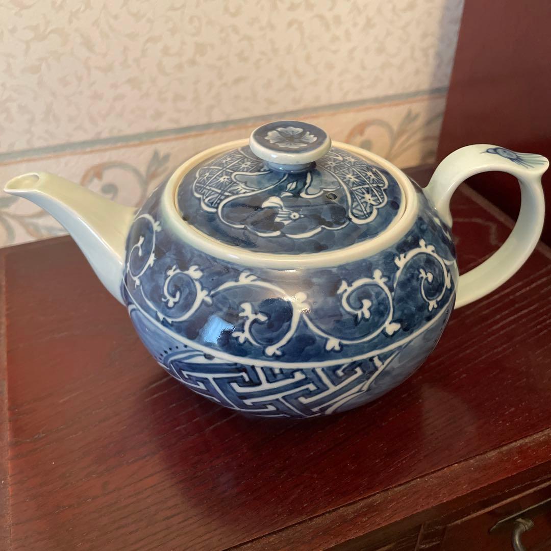有田焼　陶祥窯　祥瑞　手描き　ティーポット　シュガー　クリーマー　染付