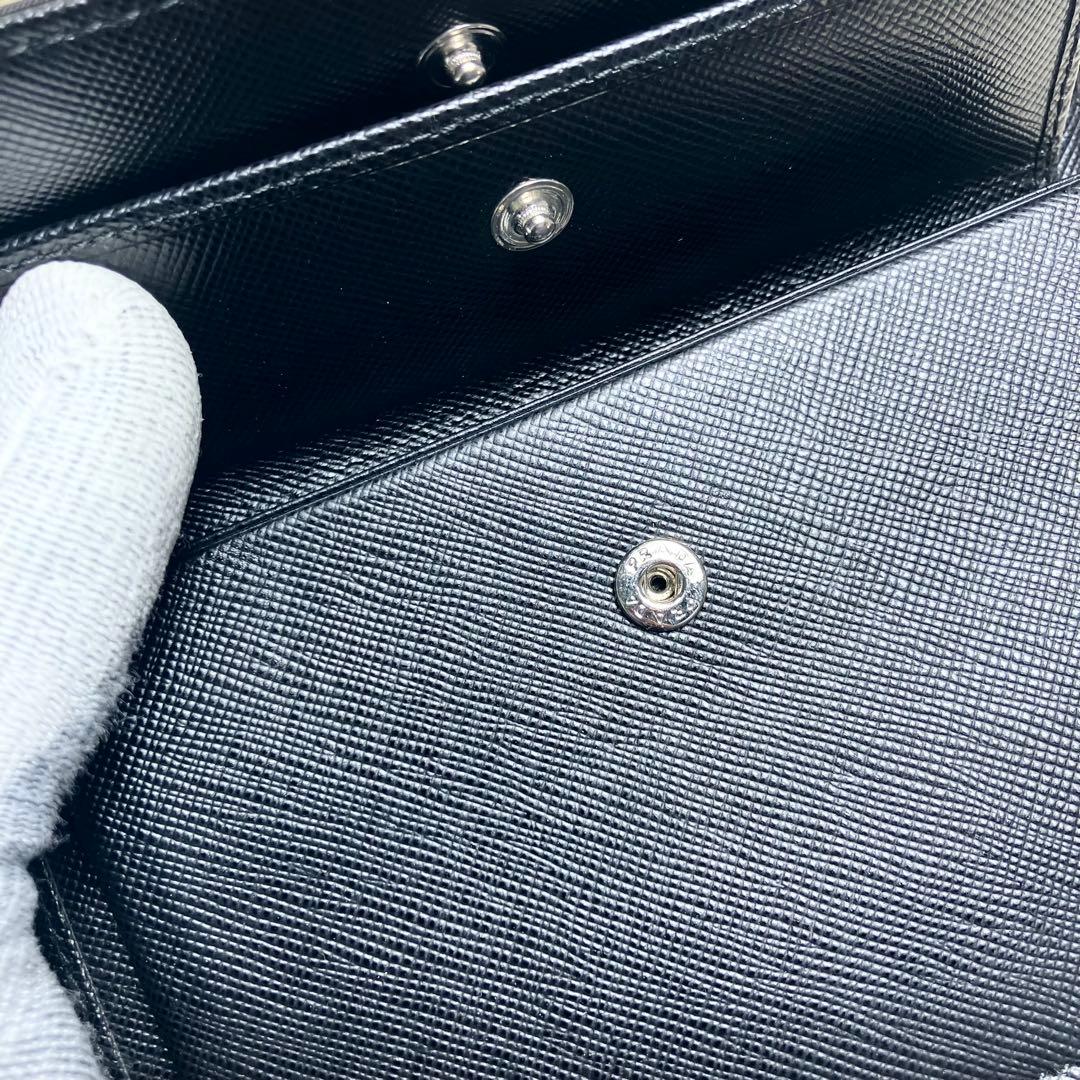 【未使用級】 プラダ ナイロン サフィアーノ 三つ折り 三角プレート