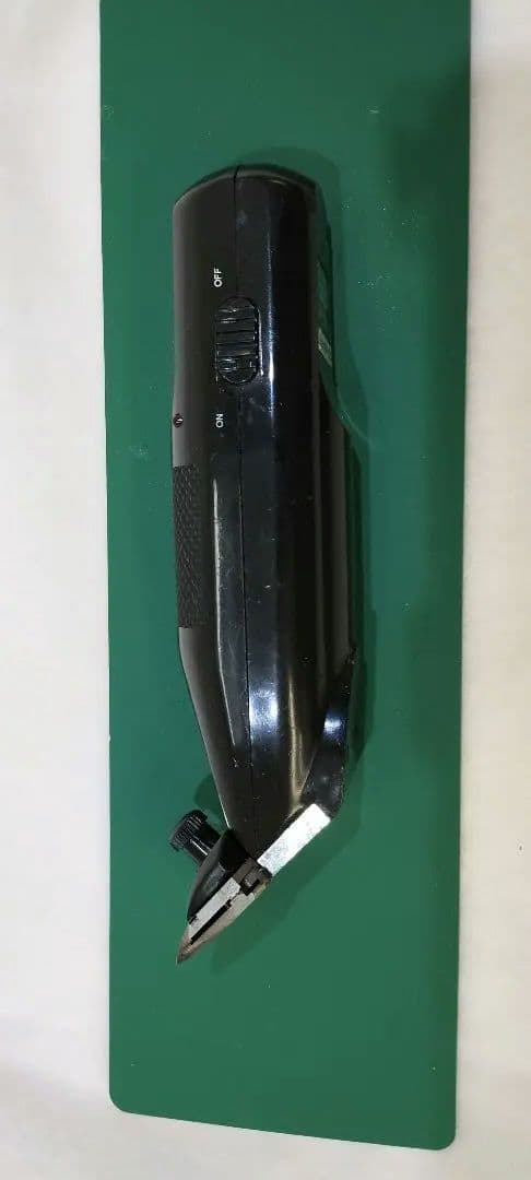 THRIVE 5000AD-2 コードレス クリッパー中古品