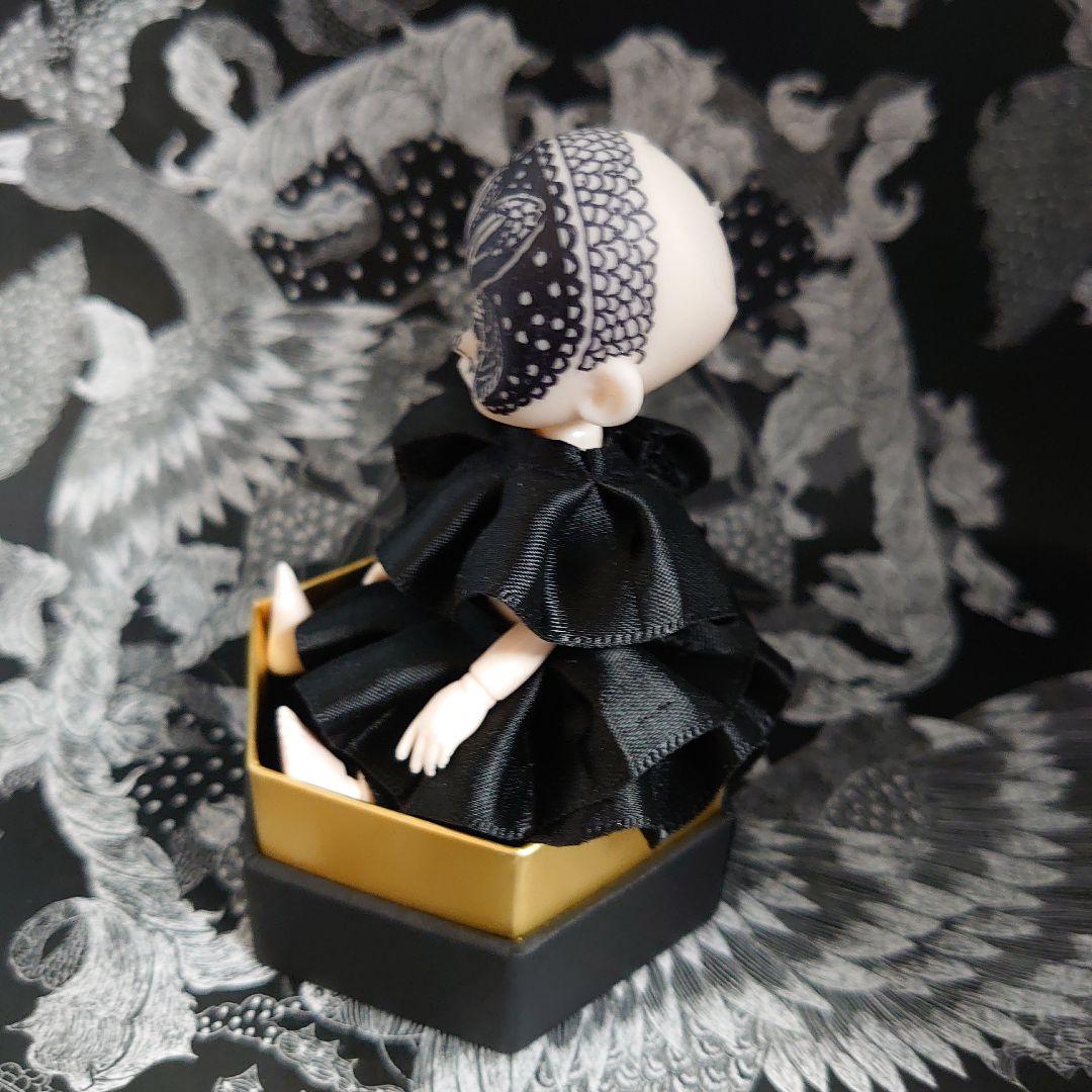 ドールミニヘッド 　蜂（はち）【ヘッド+六角形の箱】※ボディ・背景は付属しません