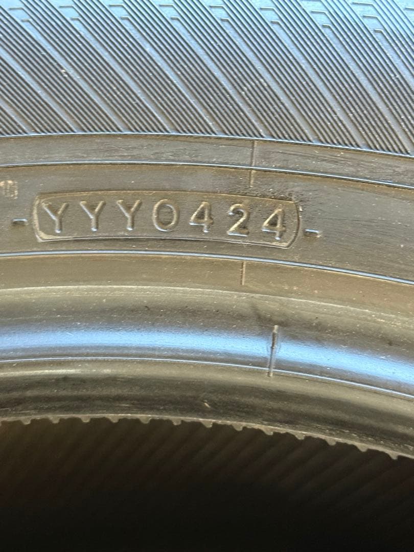 ヨコハマ　ジオランダー265/55R20 ランクル300純正ばらし品