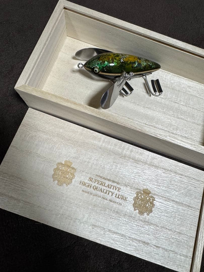 最終価格フロッグプロダクツ ロッソペガーソ 鼈甲 グラスアイ