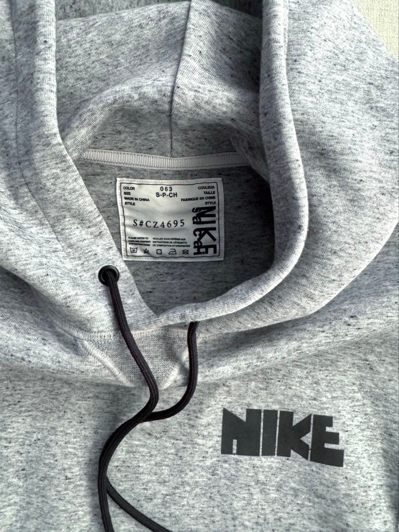 sacai NIKE サカイ ナイキ パーカー フーディー グレー