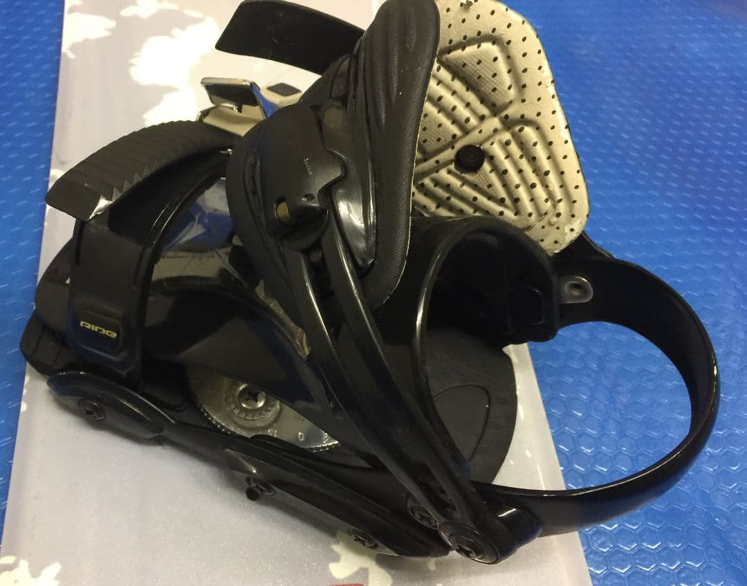 オニール スノーボード板 139cm ビンディング付き