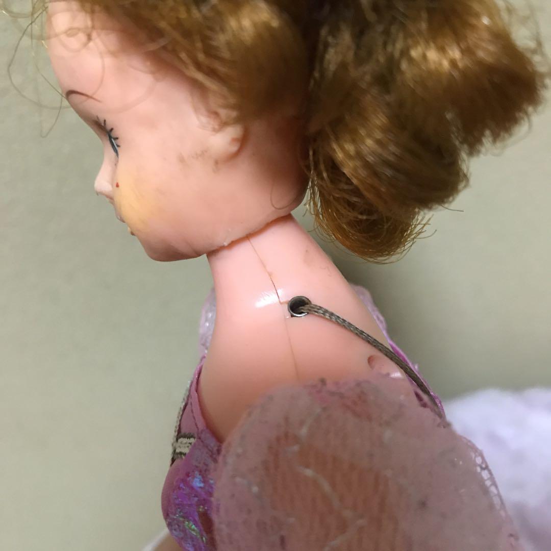 リカちゃん人形の先生。喋ります。