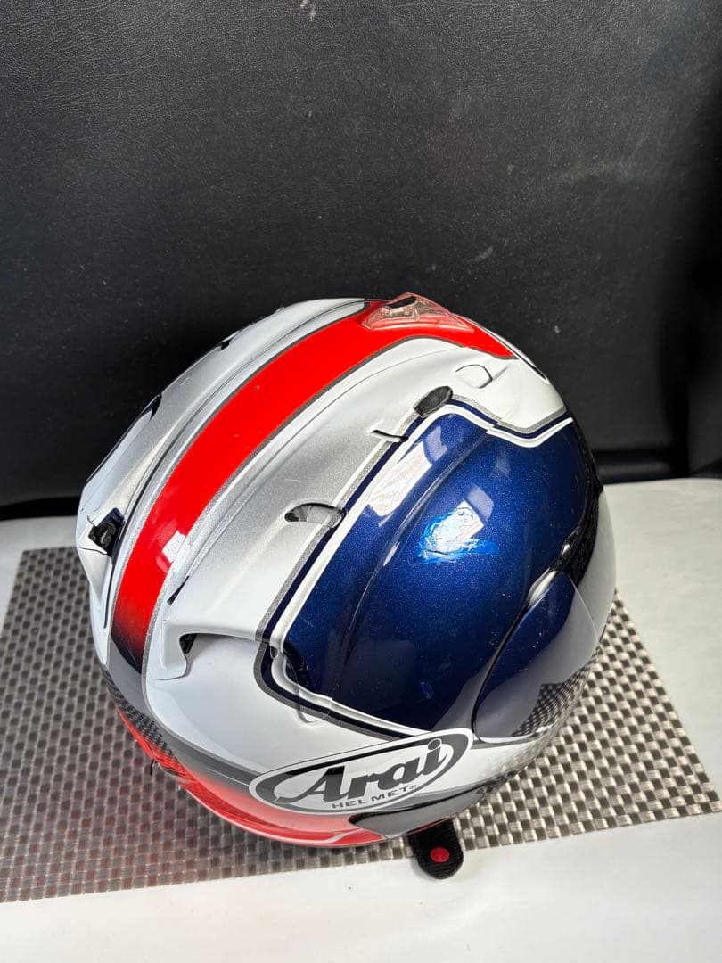 C057 Arai フルフェイスヘルメット 青/赤/銀　57.58cm
