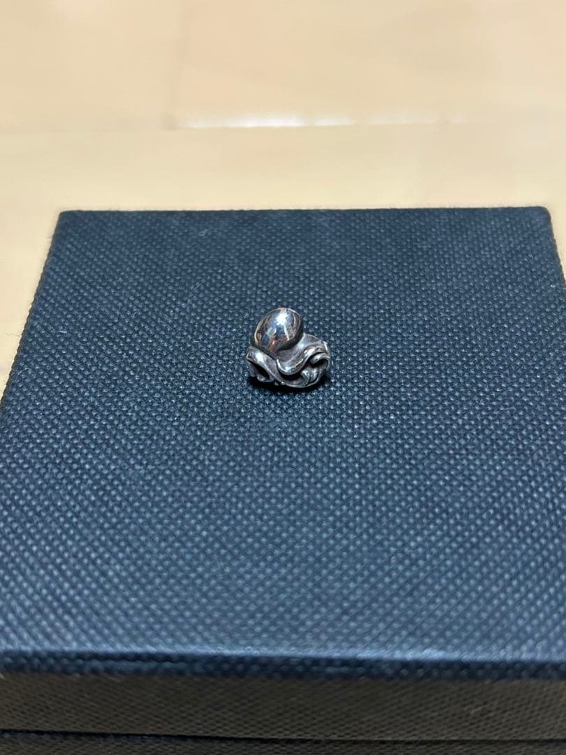 クロムハーツ　ハートスタッドピアス(片耳用)