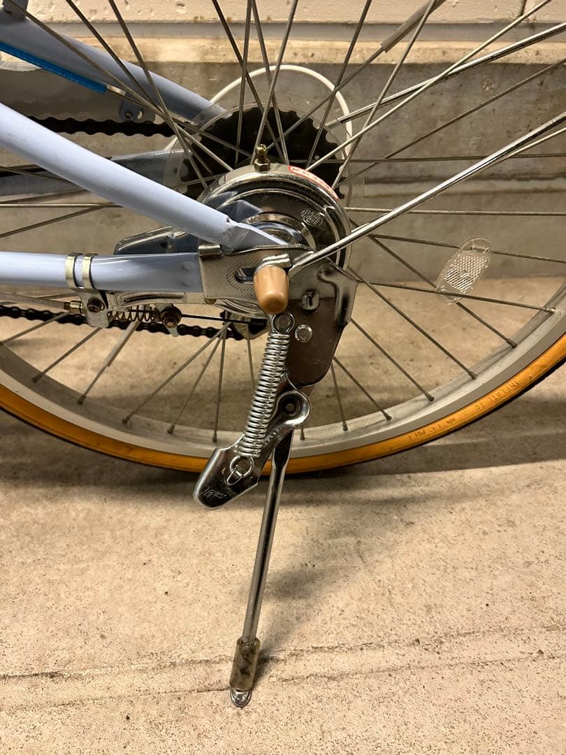 自転車22インチ 女の子 MAHALO 6段変速 【手渡し限定】