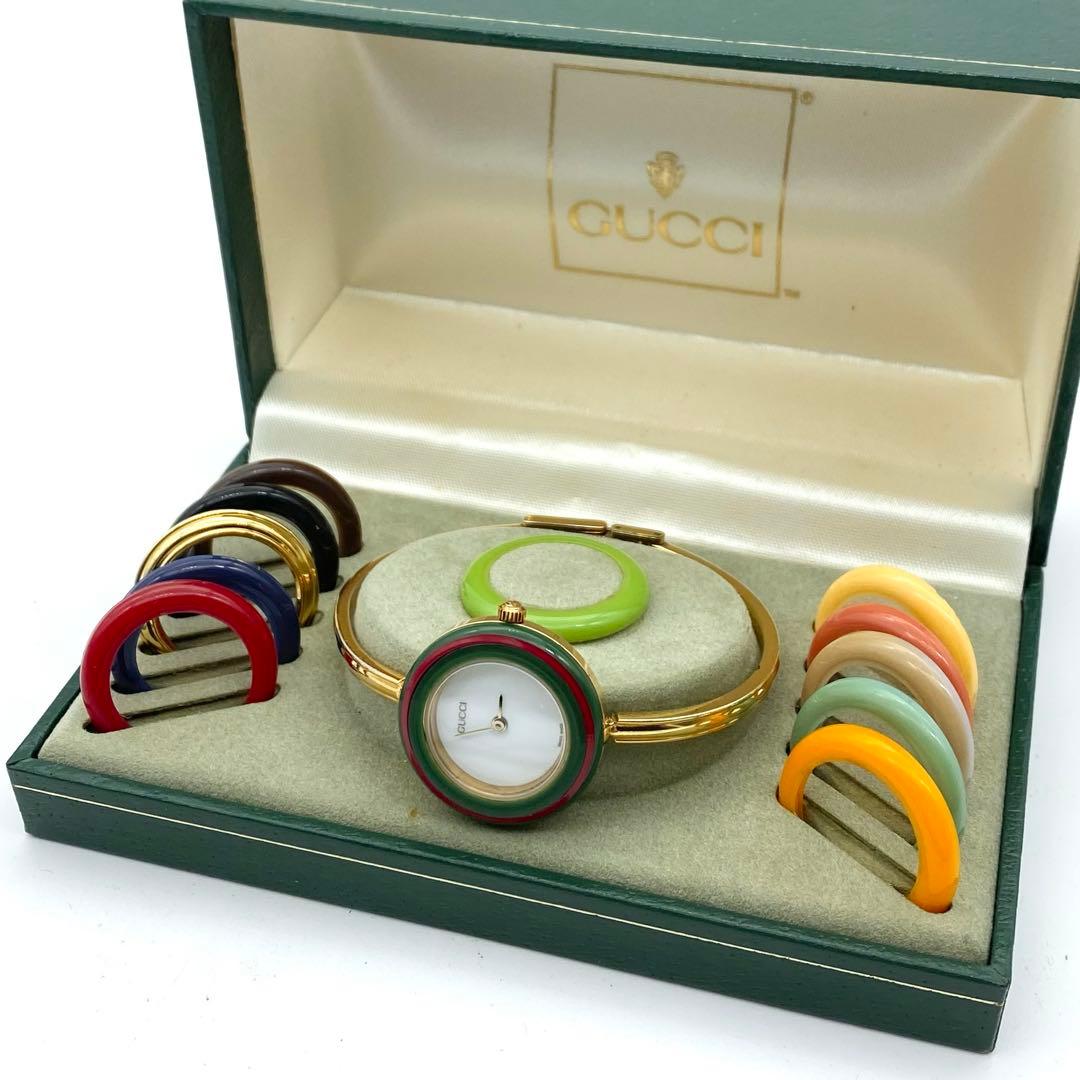 稼働品☆ 新品電池　グッチ　チェンジベゼル　レディース腕時計