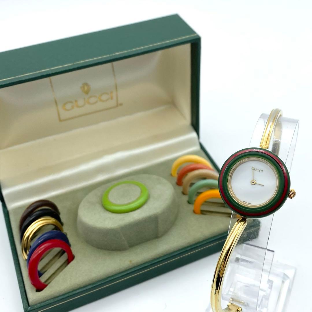 稼働品☆ 新品電池　グッチ　チェンジベゼル　レディース腕時計